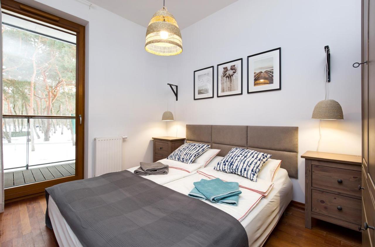 Apartament Nadmorski Dwor Гданск Екстериор снимка
