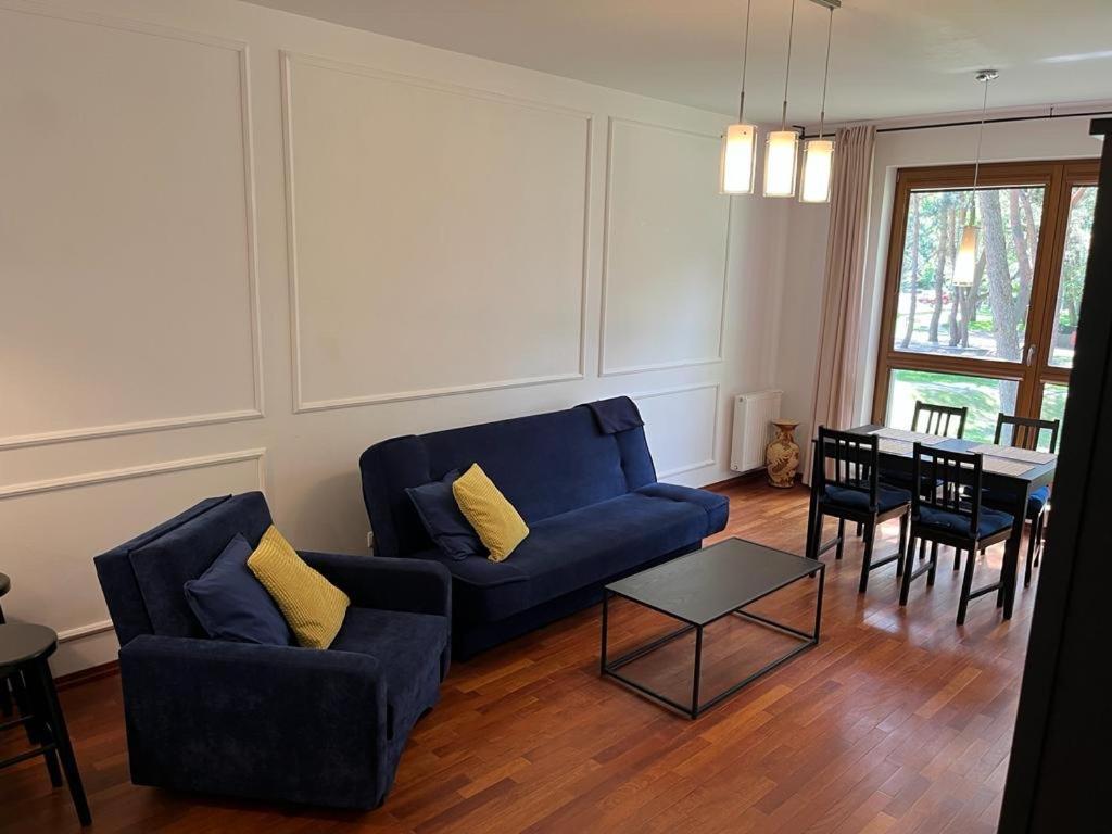 Apartament Nadmorski Dwor Гданск Екстериор снимка