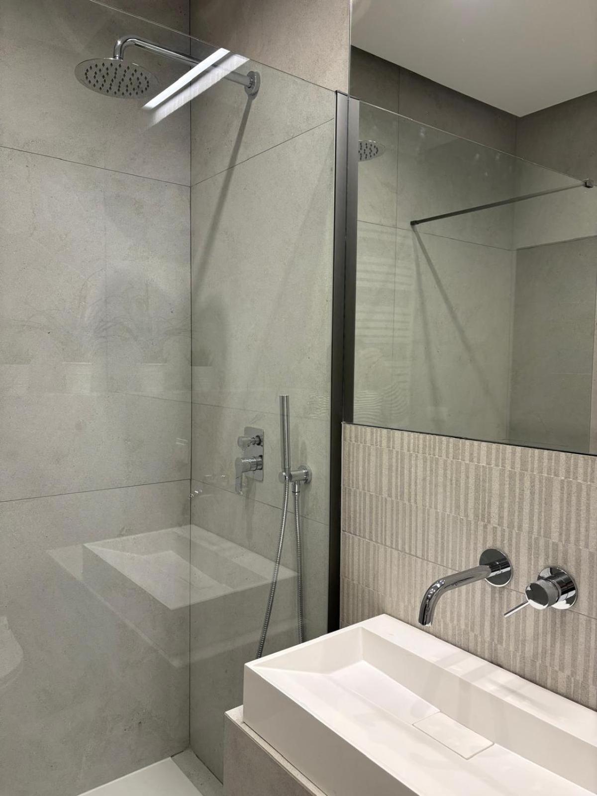 Apartament Nadmorski Dwor Гданск Екстериор снимка