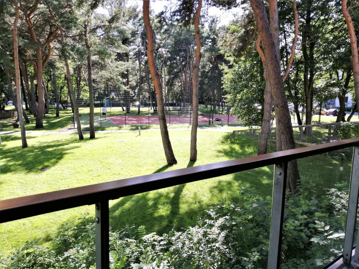 Apartament Nadmorski Dwor Гданск Екстериор снимка